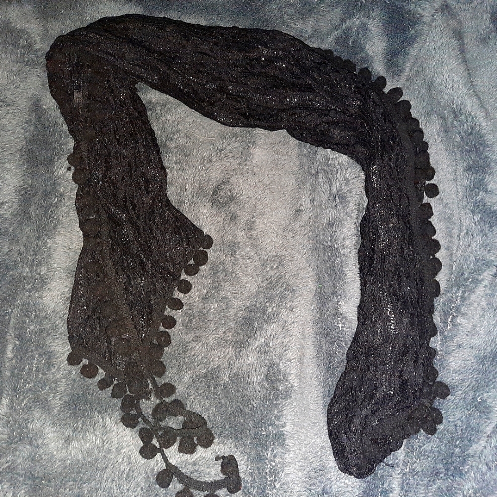 Black scarf